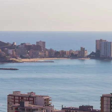Frente Al Mar *